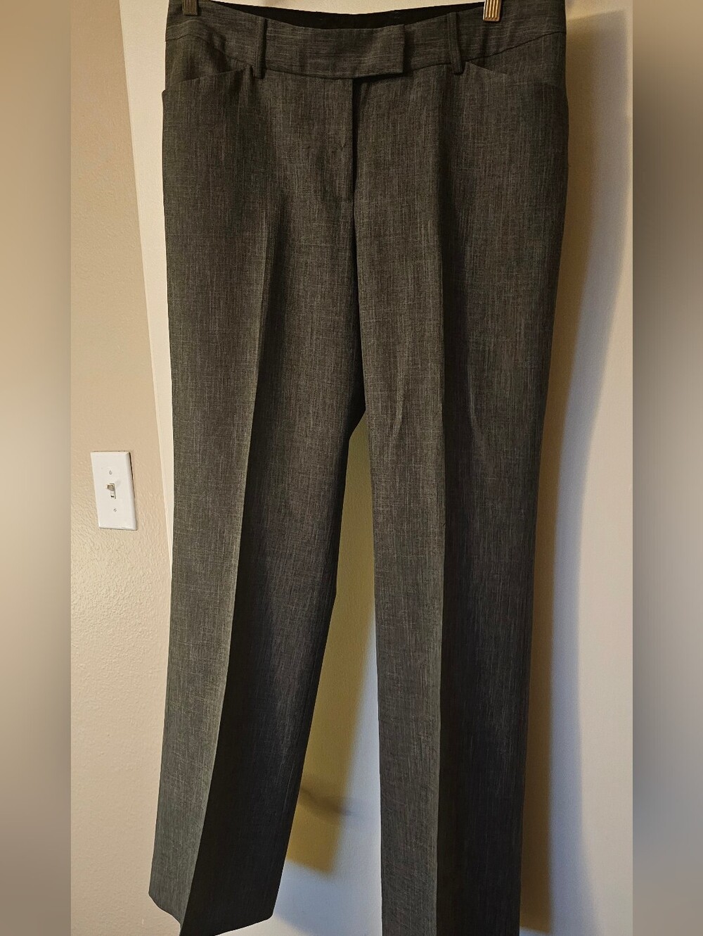 Anne Klein 2 Suits Trousers – Size 8 | Charcoal Gray